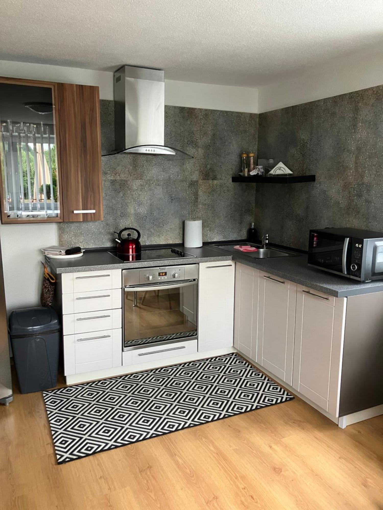 Apartman Karin Huty Eksteriør bilde